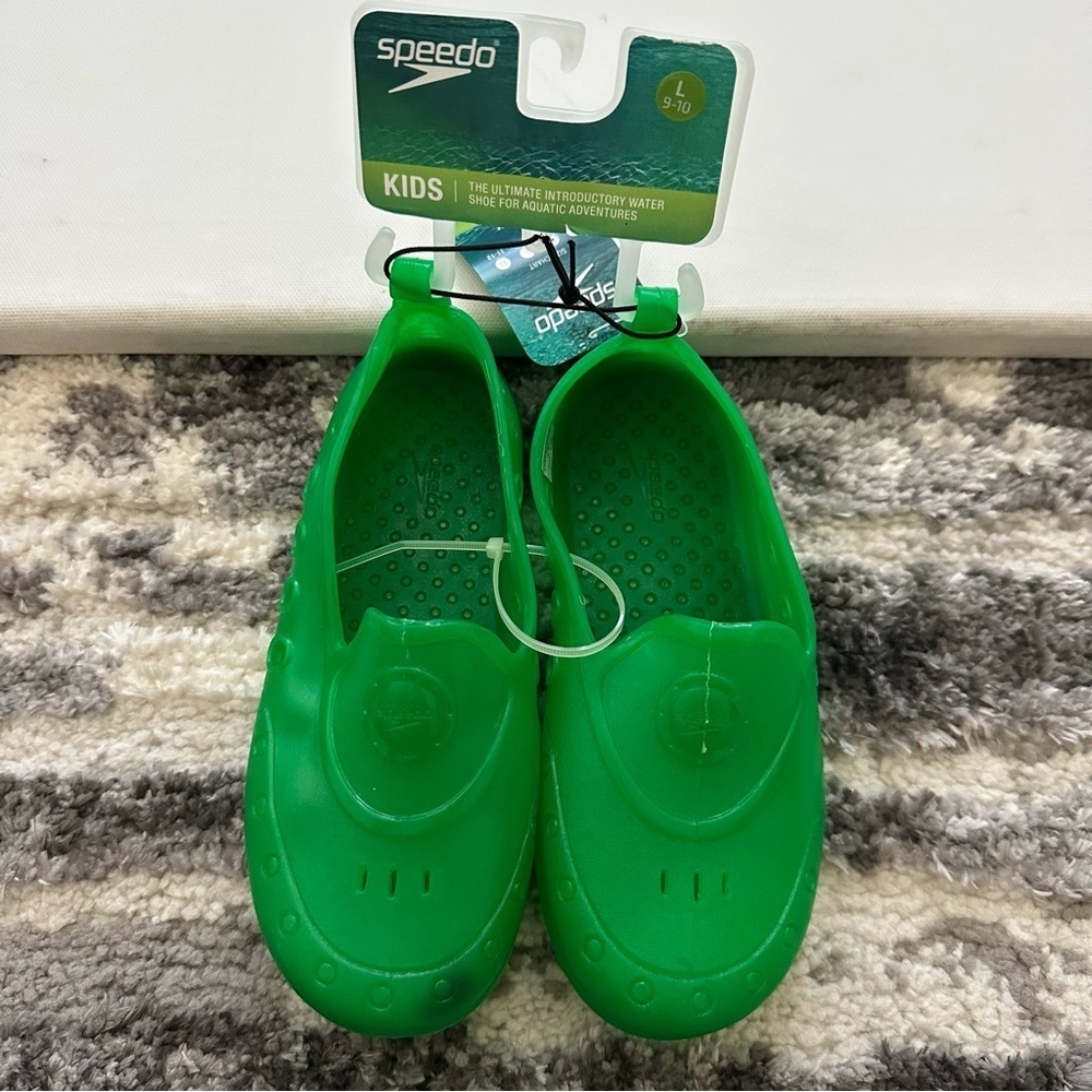 Speedo Kids Jelly Water Shoe in Green